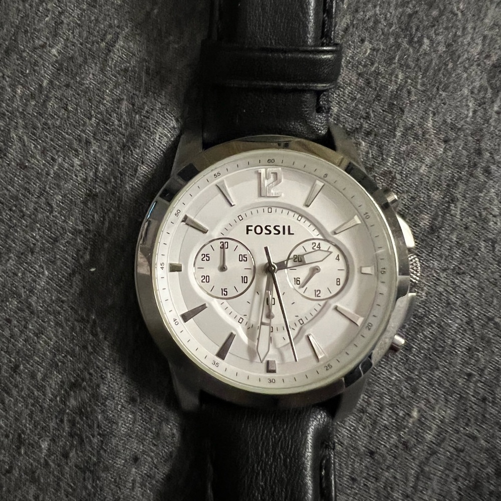 Fossil watch